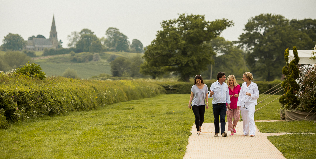 modern wedding photographer-1-2